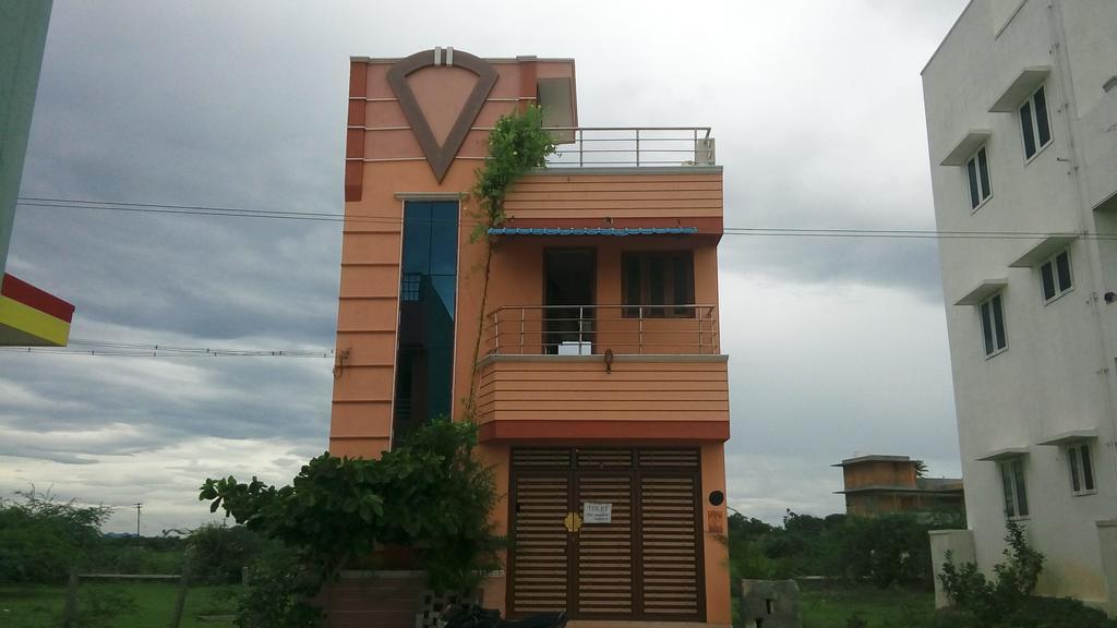 Sabri Guest House Tiruvannamalai Exterior photo